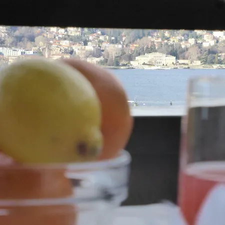 Una Terrazza Sul Lago Daire *