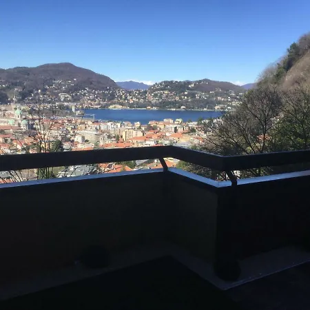Una Terrazza Sul Lago Daire Como