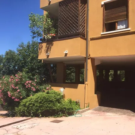 Una Terrazza Sul Lago